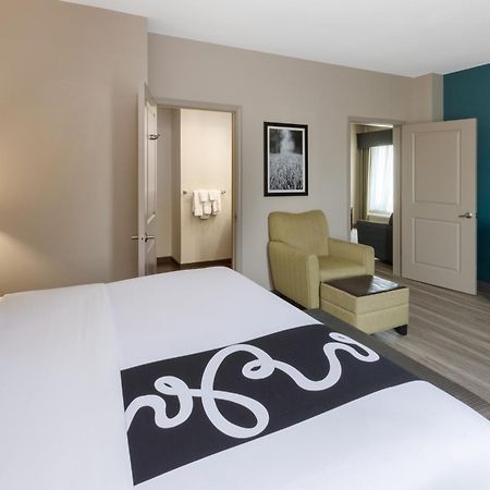 La Quinta Inn & Suites By Wyndham Durant Exteriör bild