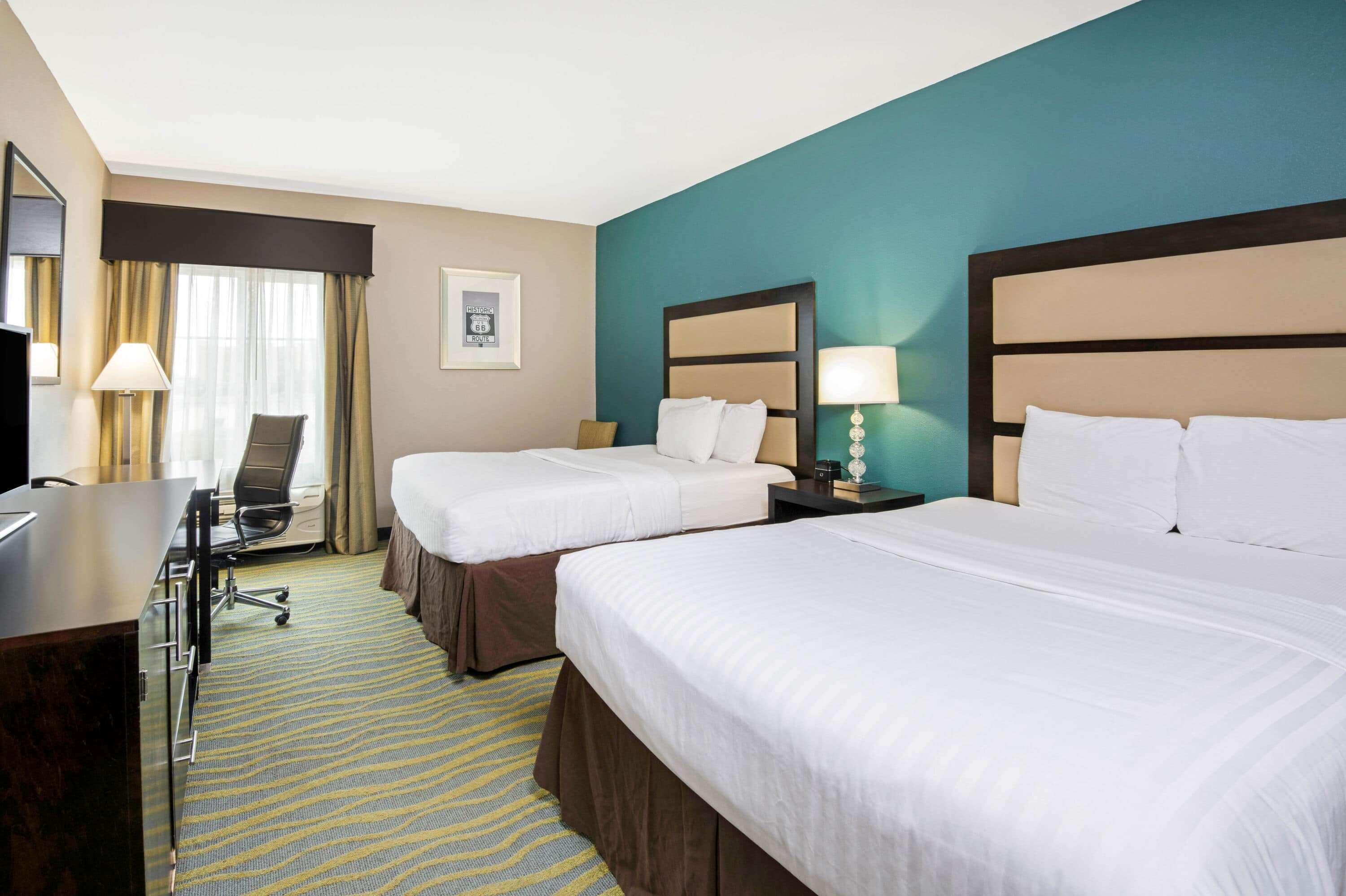 La Quinta Inn & Suites By Wyndham Durant Exteriör bild