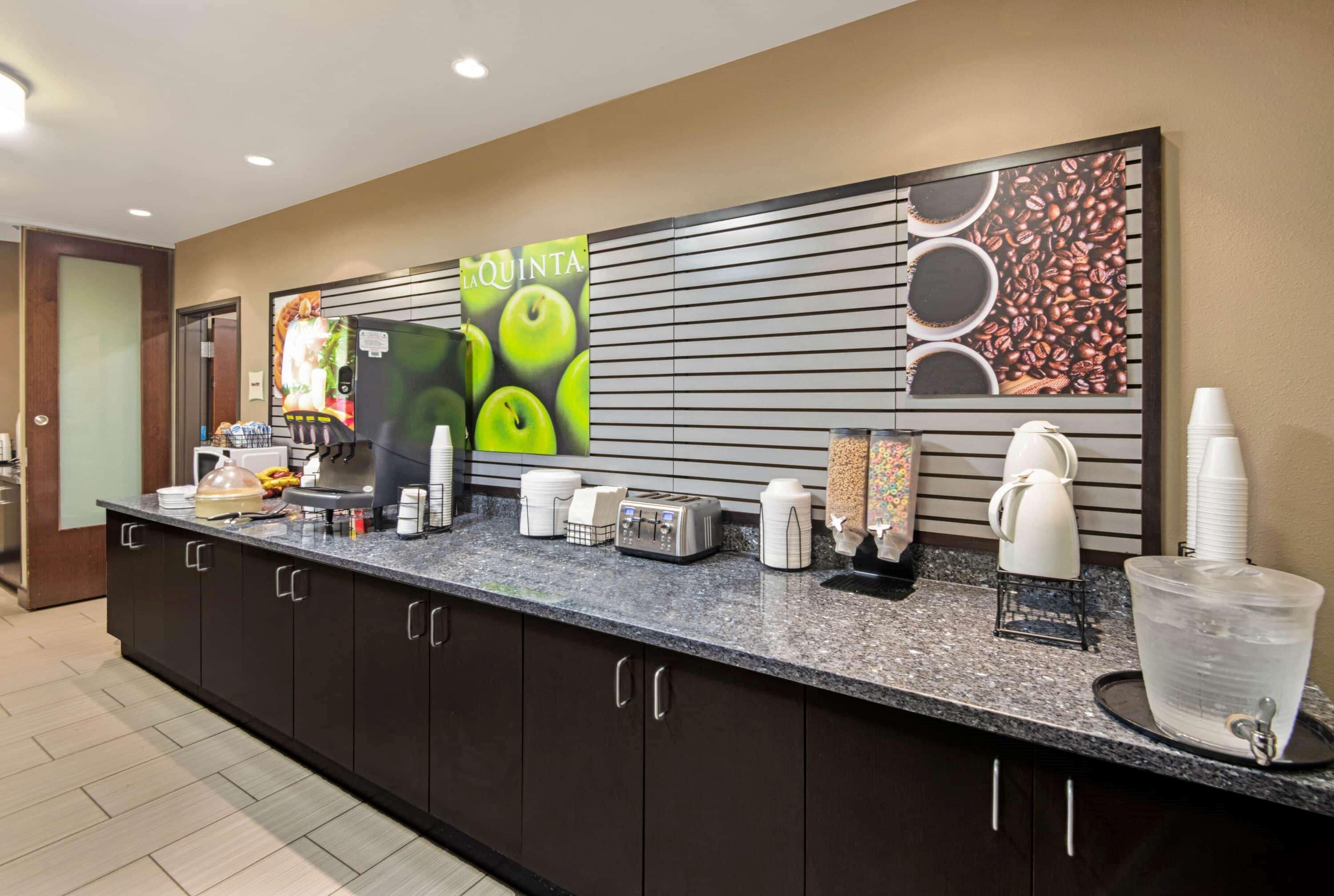 La Quinta Inn & Suites By Wyndham Durant Exteriör bild