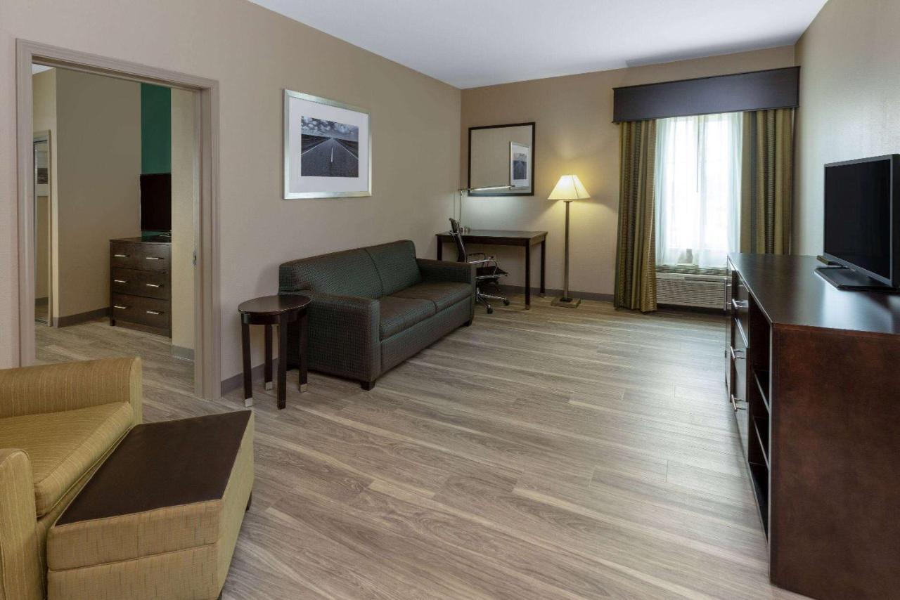 La Quinta Inn & Suites By Wyndham Durant Exteriör bild