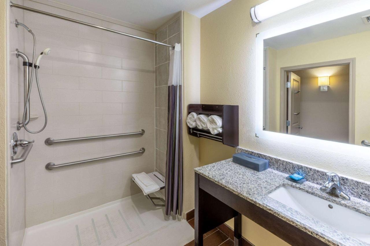 La Quinta Inn & Suites By Wyndham Durant Exteriör bild