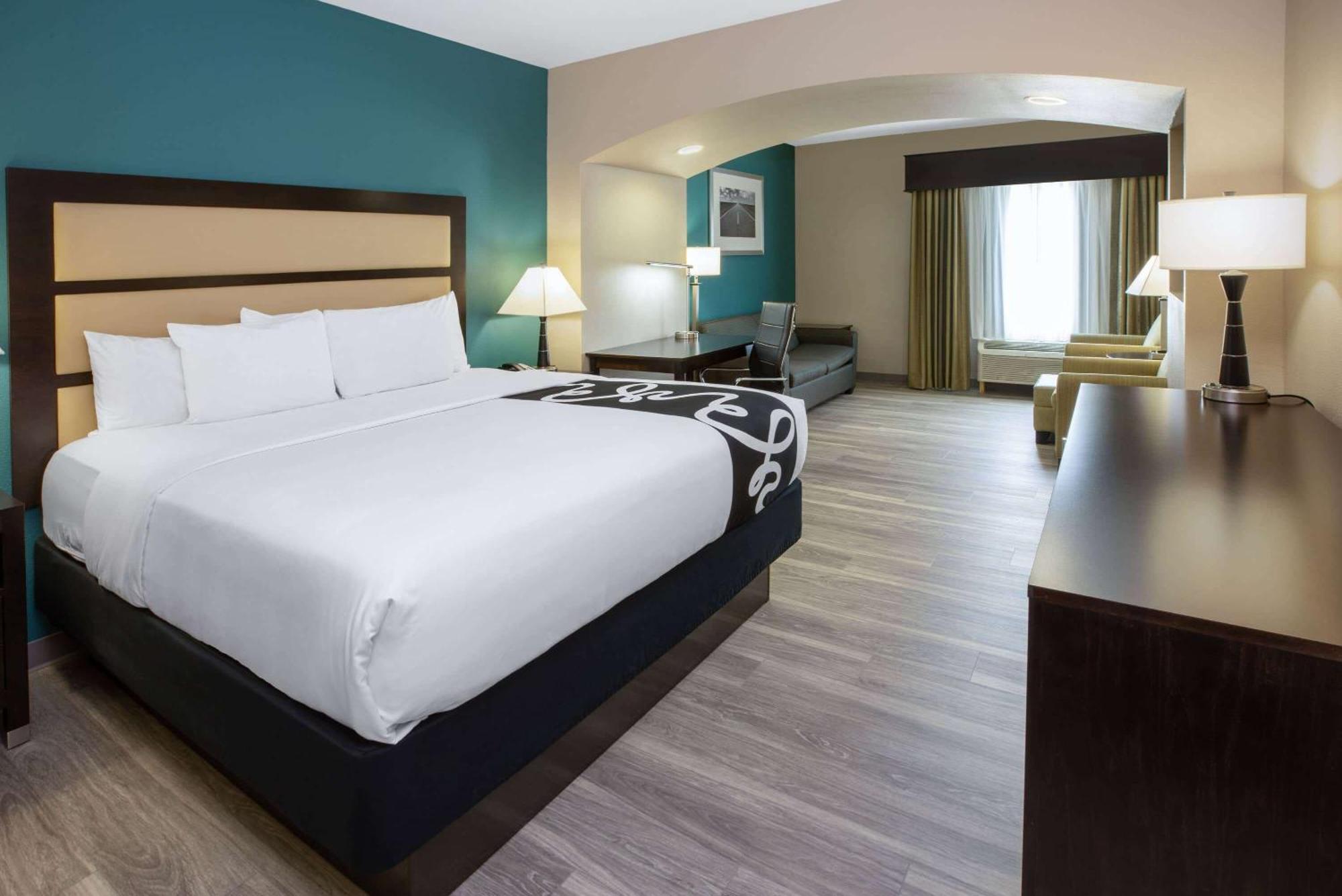 La Quinta Inn & Suites By Wyndham Durant Exteriör bild