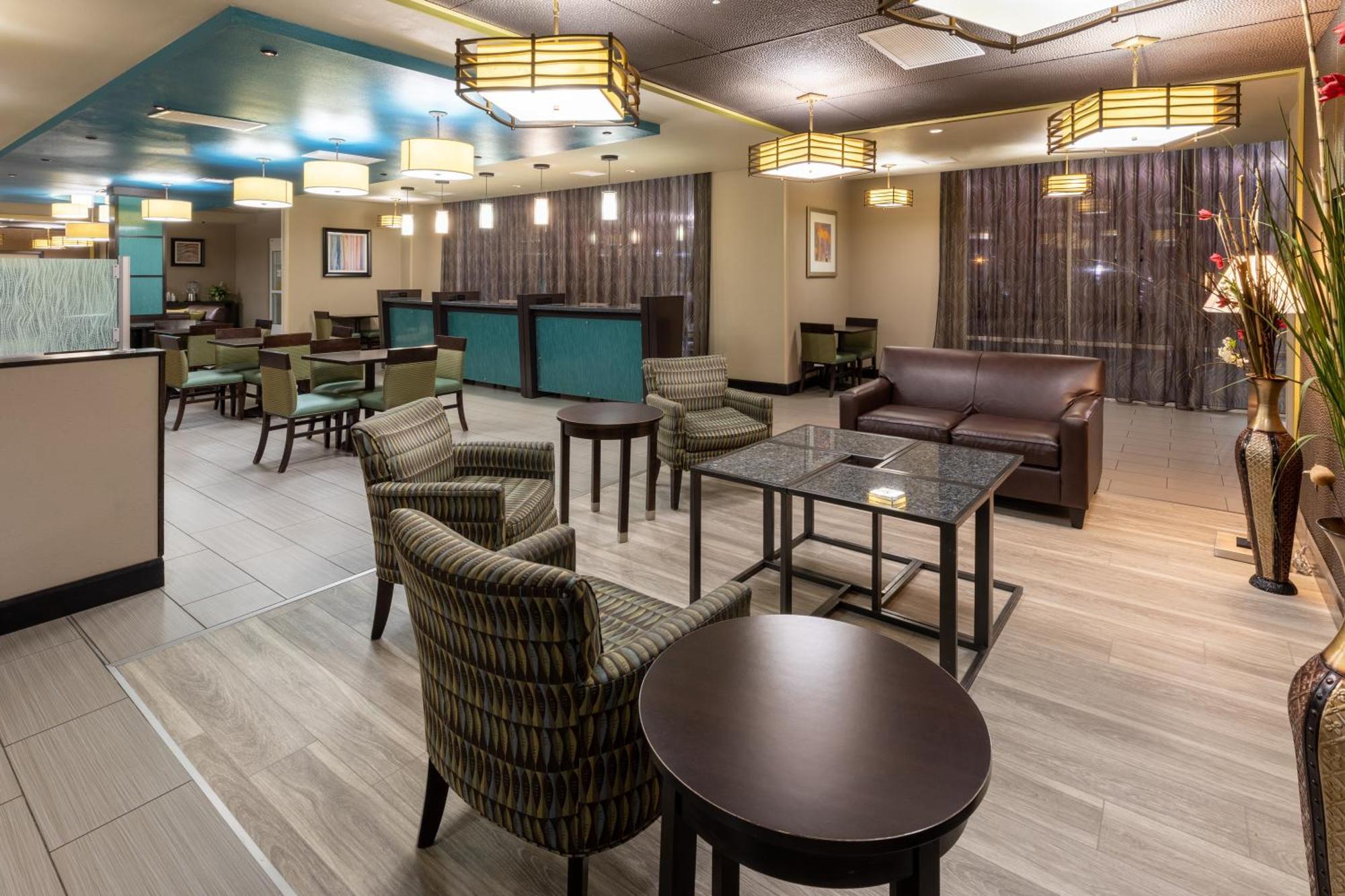 La Quinta Inn & Suites By Wyndham Durant Exteriör bild